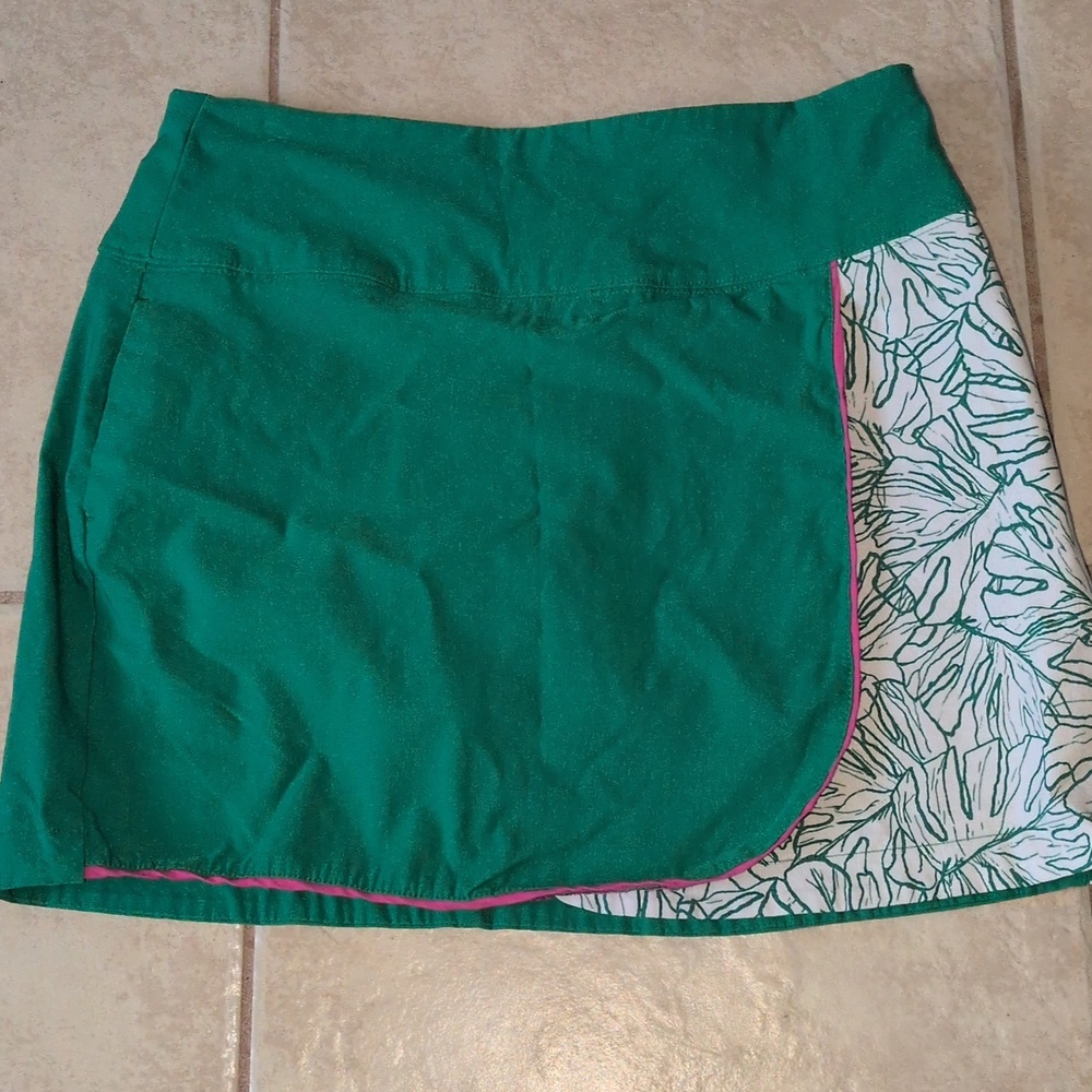 Lady Hagen Green Athletic Skort Size Large
